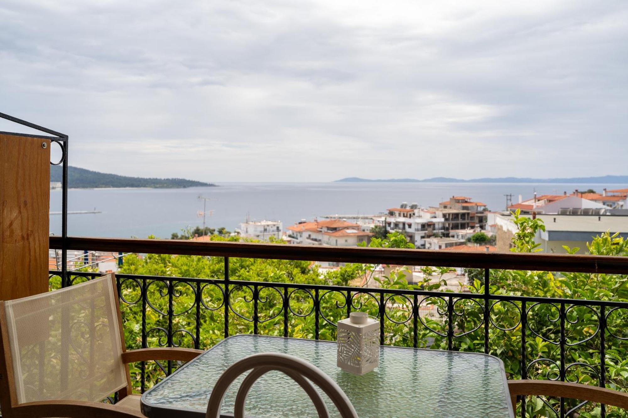 House Mistral Apartman Néosz Marmarász Kültér fotó