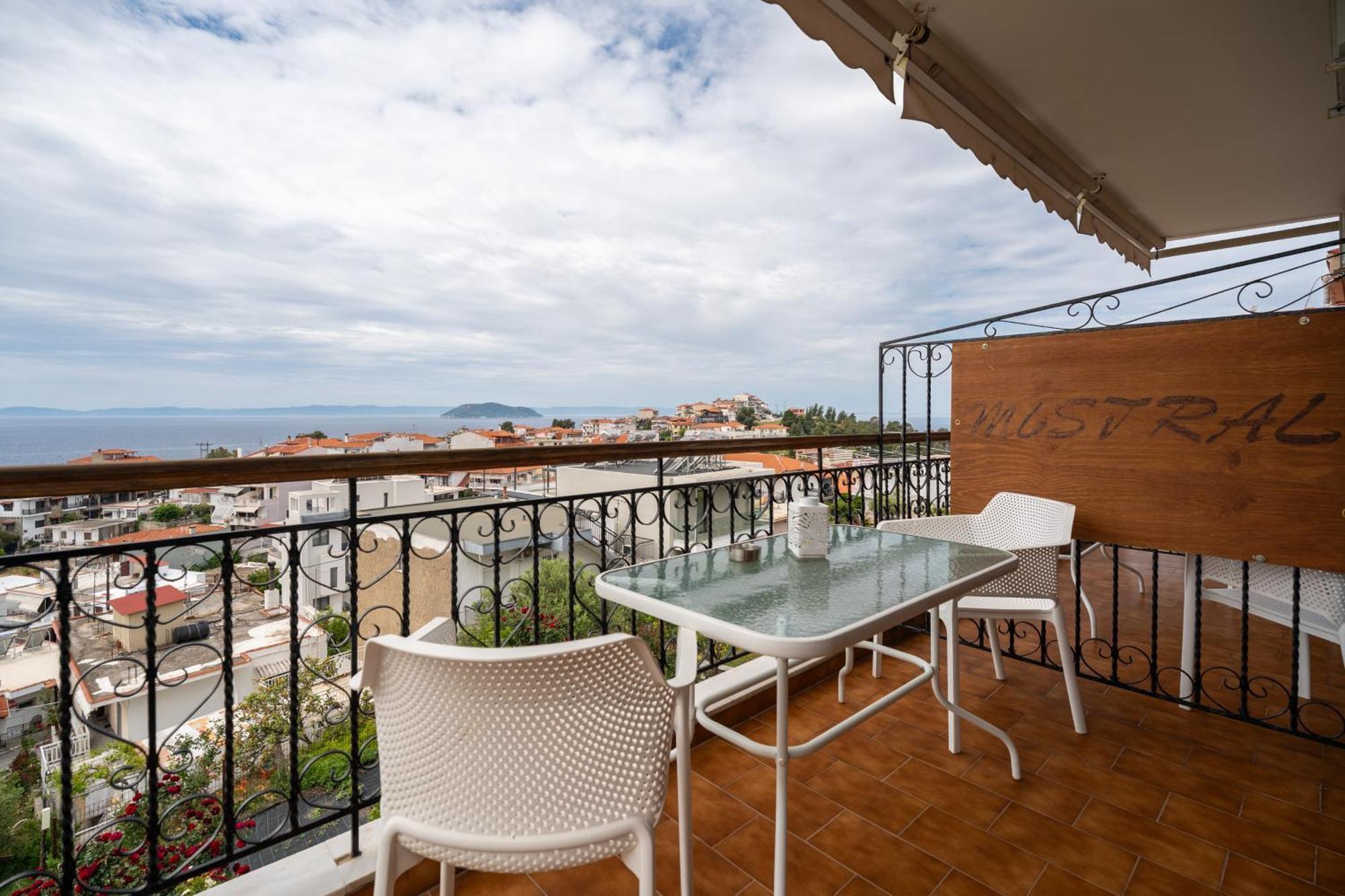 House Mistral Apartman Néosz Marmarász Kültér fotó