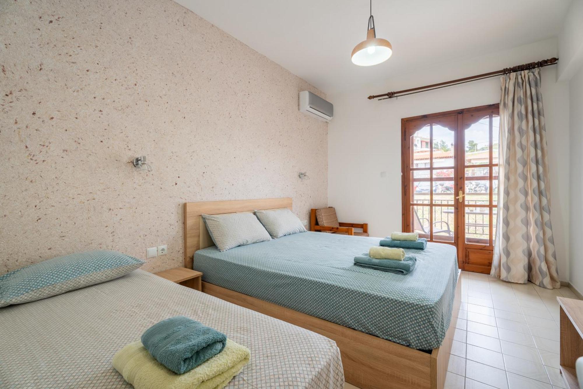 House Mistral Apartman Néosz Marmarász Kültér fotó