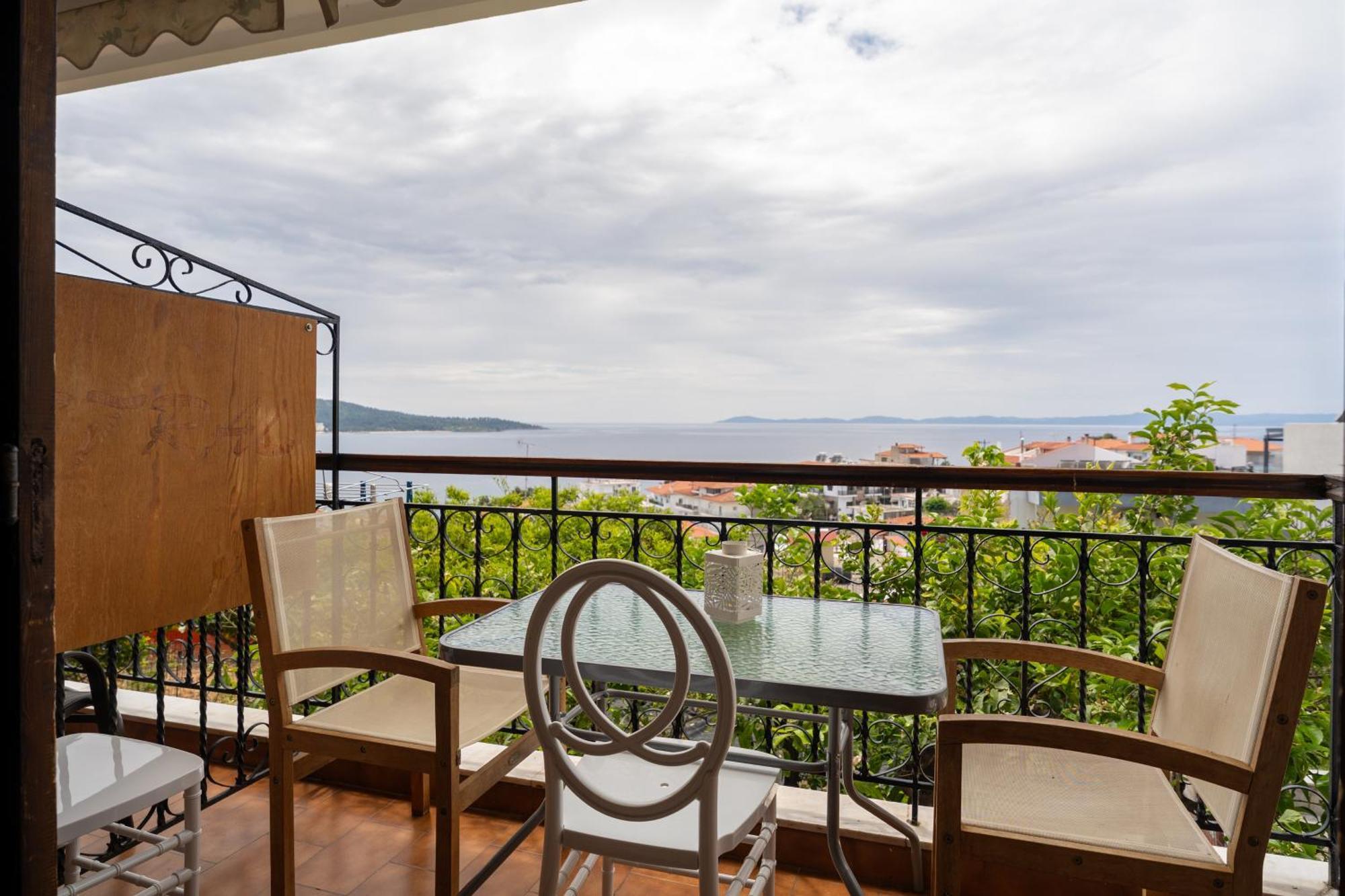 House Mistral Apartman Néosz Marmarász Kültér fotó