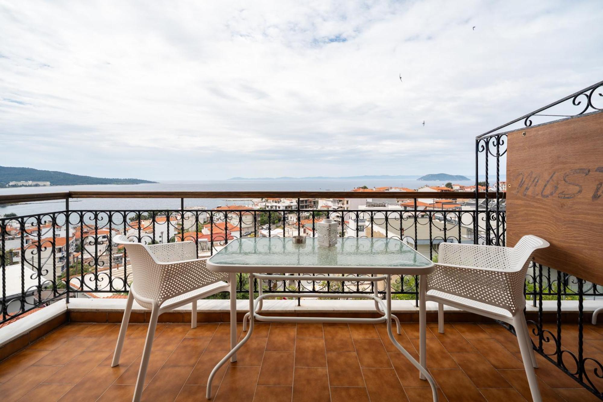 House Mistral Apartman Néosz Marmarász Kültér fotó